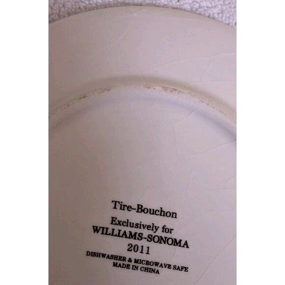 Set of 2 Tire-Bouchon by Williams-Sonoma 2011 Appetizer Plates 6-1/2" - Picture 7 of 7